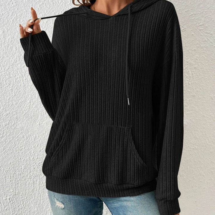 Women casual hoodie sweatshirt with ribbed structure and practical kangaroo pocket Lune London