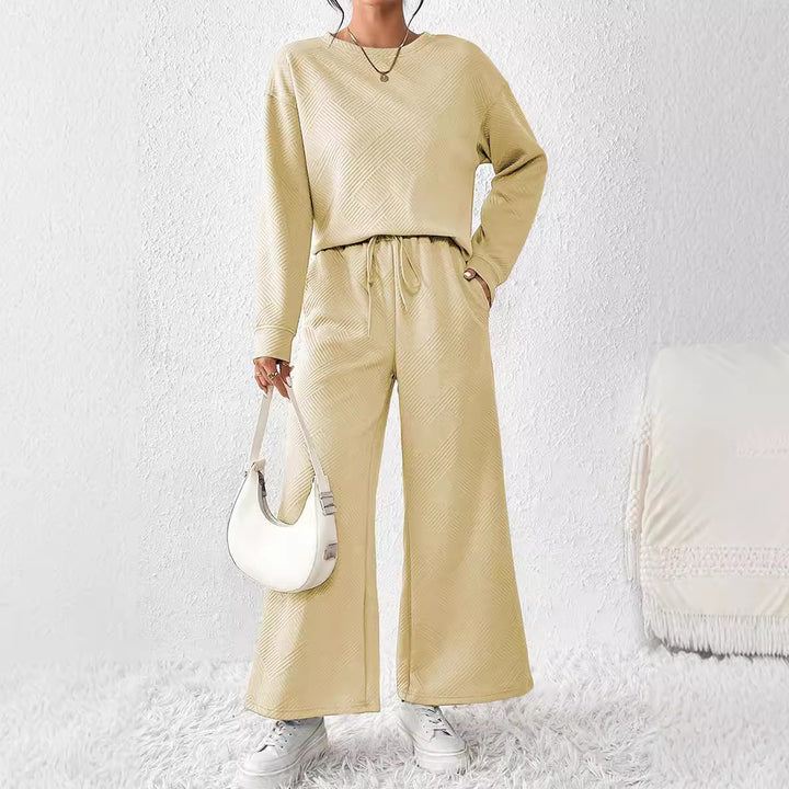 Women’s leisure set with structured top and wide leg pants Chic and Style