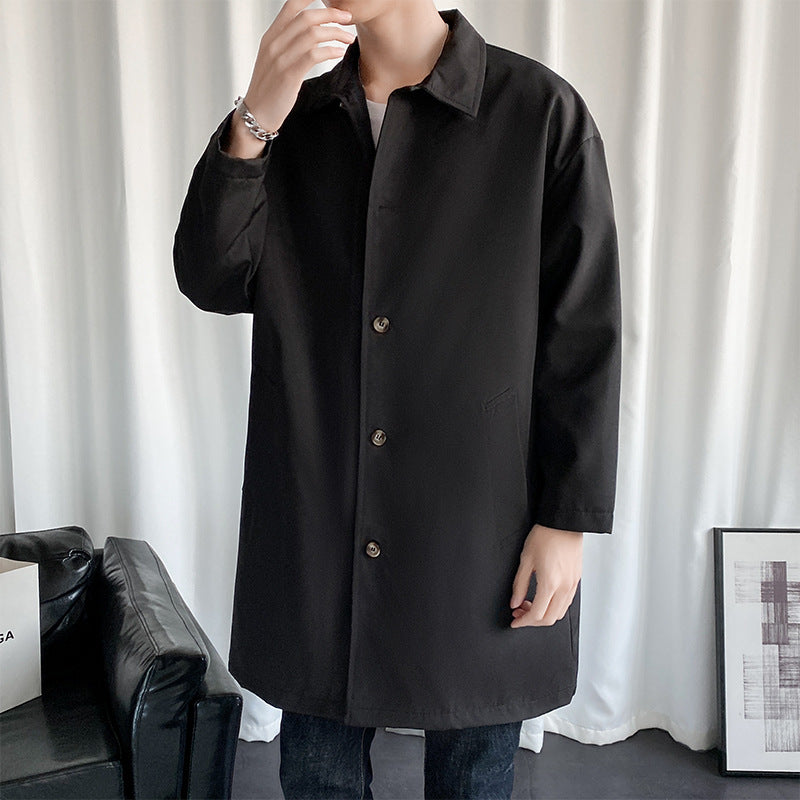 Versatile transitional jacket for men with practical pockets and modern fit Lune London