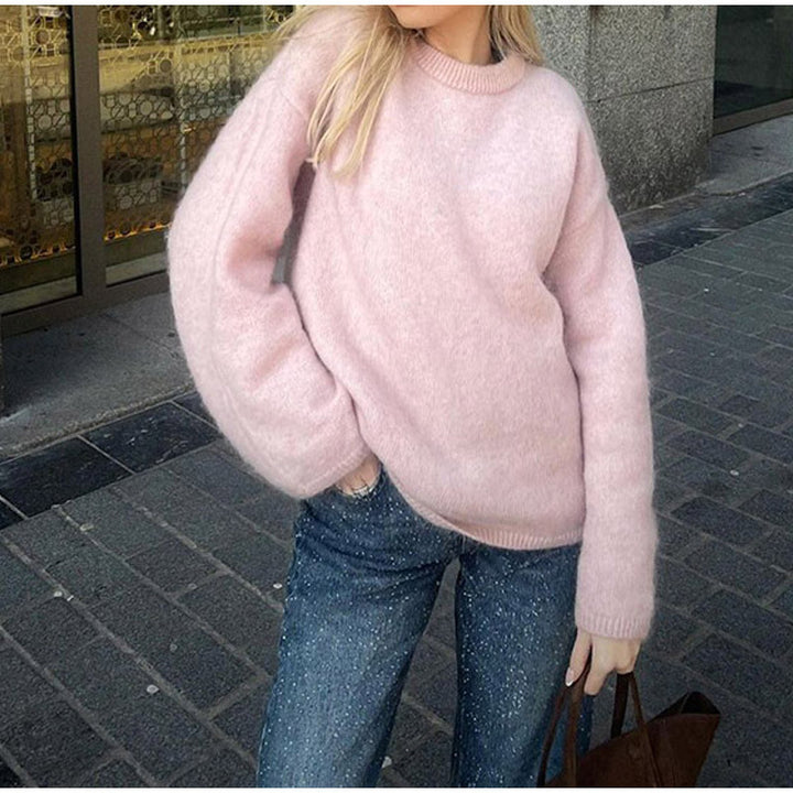 Oversized cozy sweater for women with a loose fit Lune London