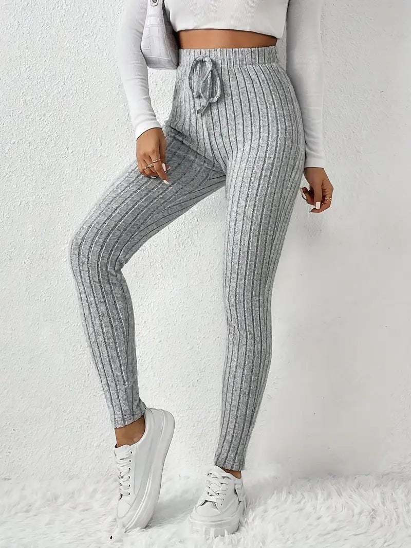 Women Padded Sweatpants with Rib Structure Lune London