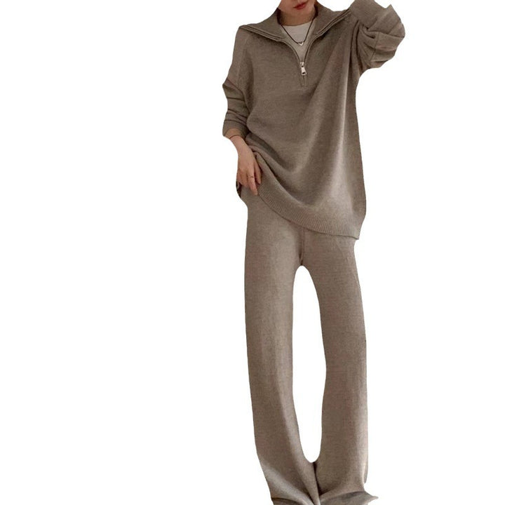 Comfortable knit set for women with half-zip and wide leg Lune London