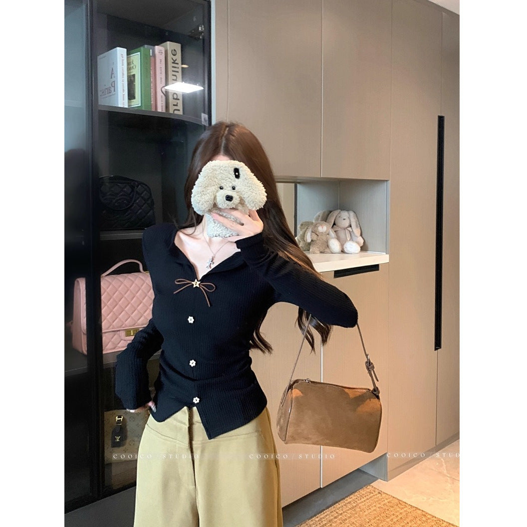 Ladies elegant knitted blouse with decorative tie strap Chic & Stil