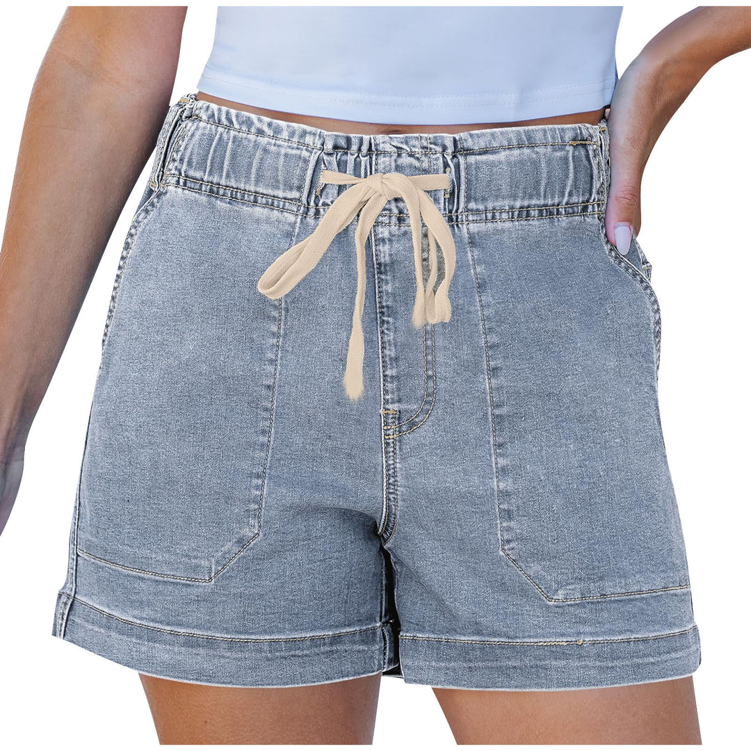 Ladies comfortable denim shorts with elastic waistband and practical pockets Lune London