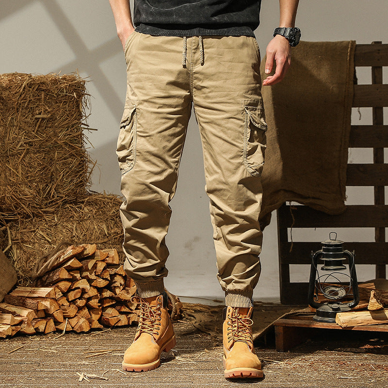 Men's cargo pants with several pockets Lune London