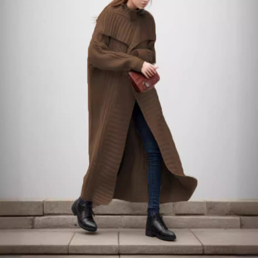 Oversized knitted coat for women with voluminous sleeves and elegant lapel Lune London