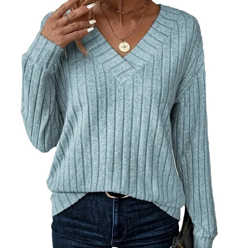 Ladies Elegant V-neck Sweater and Knit with Ribbed Design Lune London