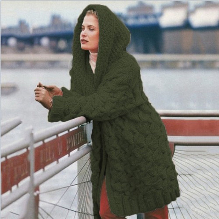 Chunky knit coat for women with hood and oversized design Lune Londonl