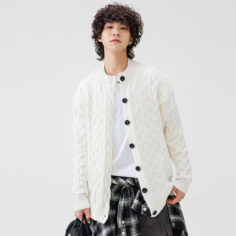 Chunky knit cardigan for men with practical buttons Lune London
