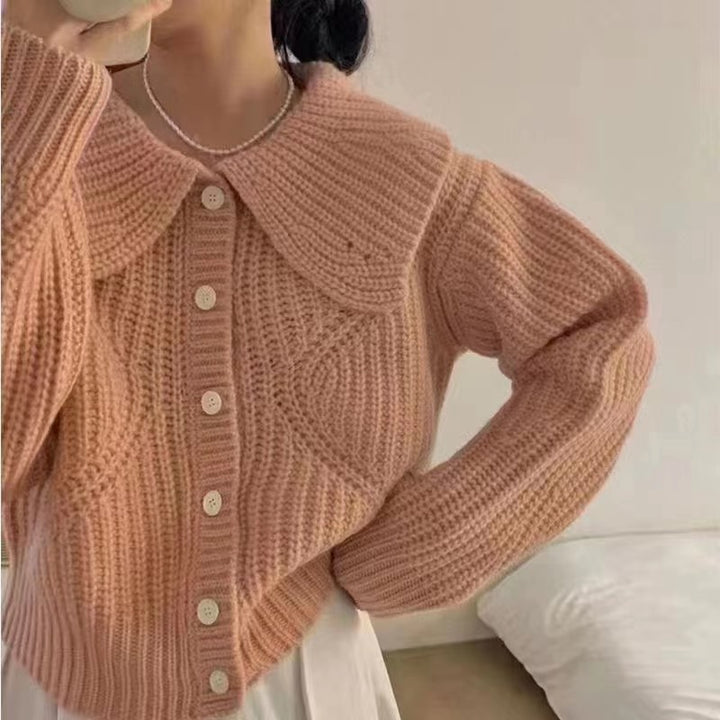 Knit jacket for women with a large collar and voluminous sleeves Lune London