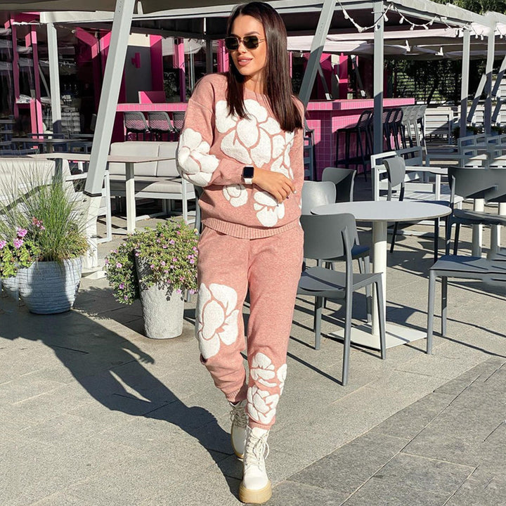 Women's knitted set with floral designs Lune London