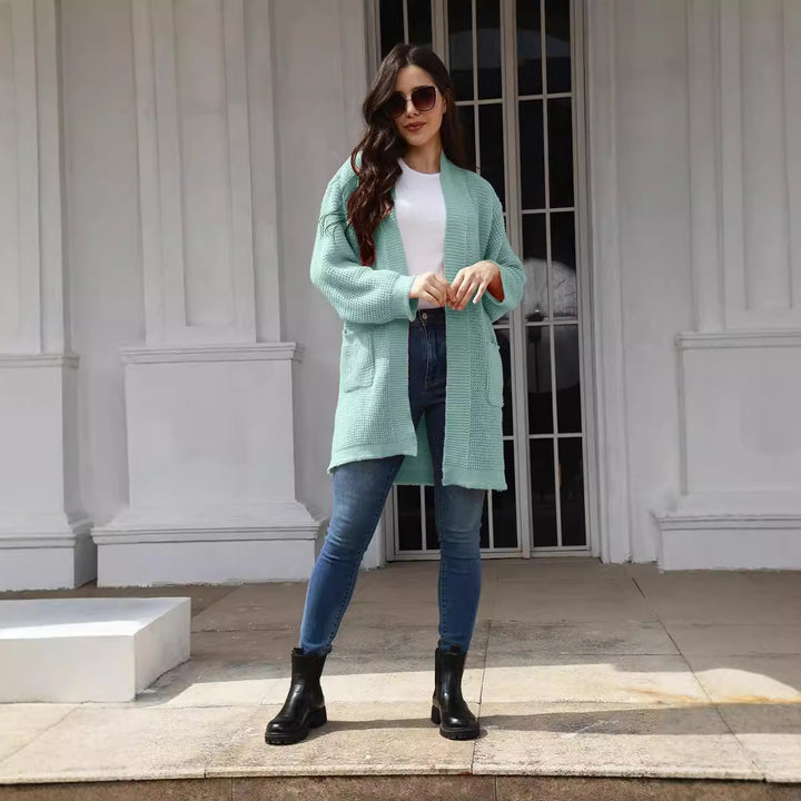 Cardigan en tricot confortable pour femmes avec poches ouvertes et coupe large Chic & Stil