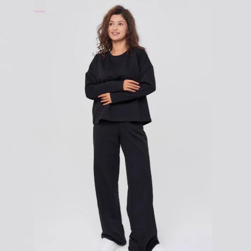 Ladies Comfortable Relaxed Loungewear Set with Loose Fit Lune London