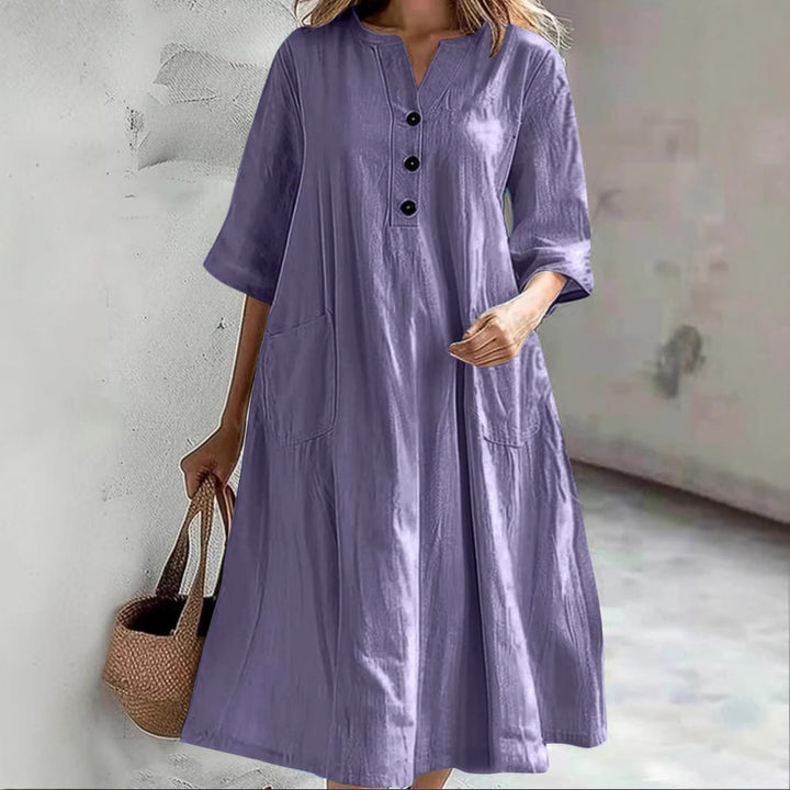 Casual cotton dress for women with button placket and practical pockets Lune London