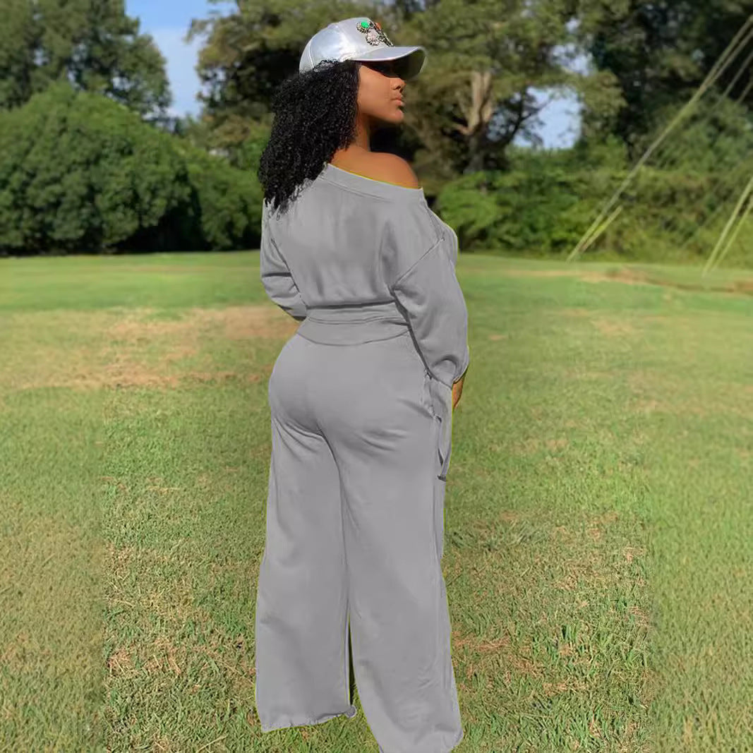 Two-piece casual set for women with a loose fit and off-shoulder design Lune London