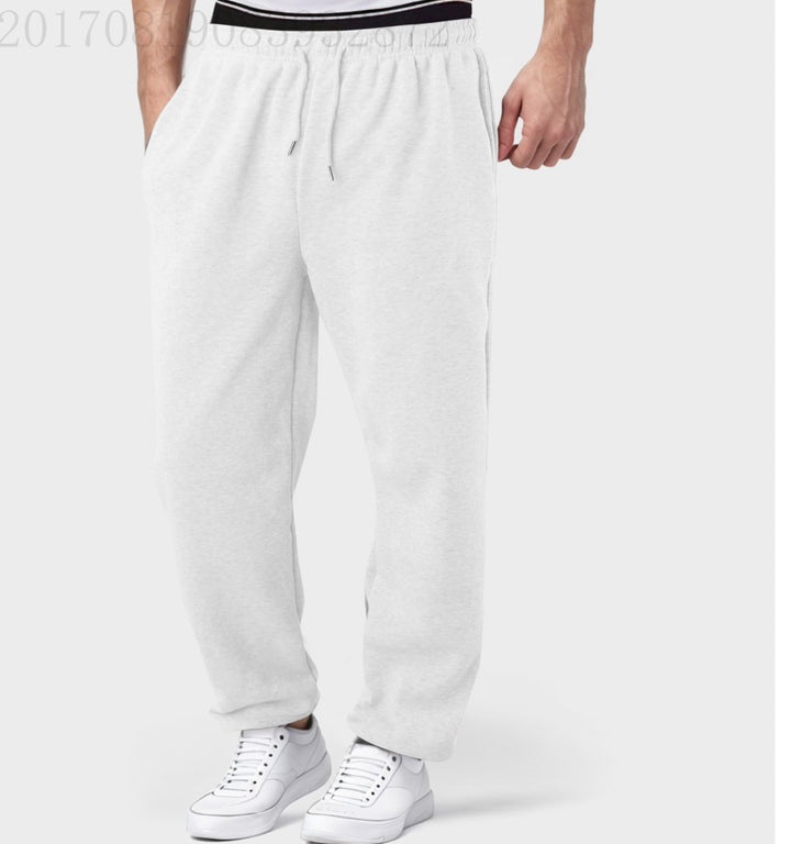 Men's comfortable sweatpants with elastic waistband and side pockets Chic & Stil