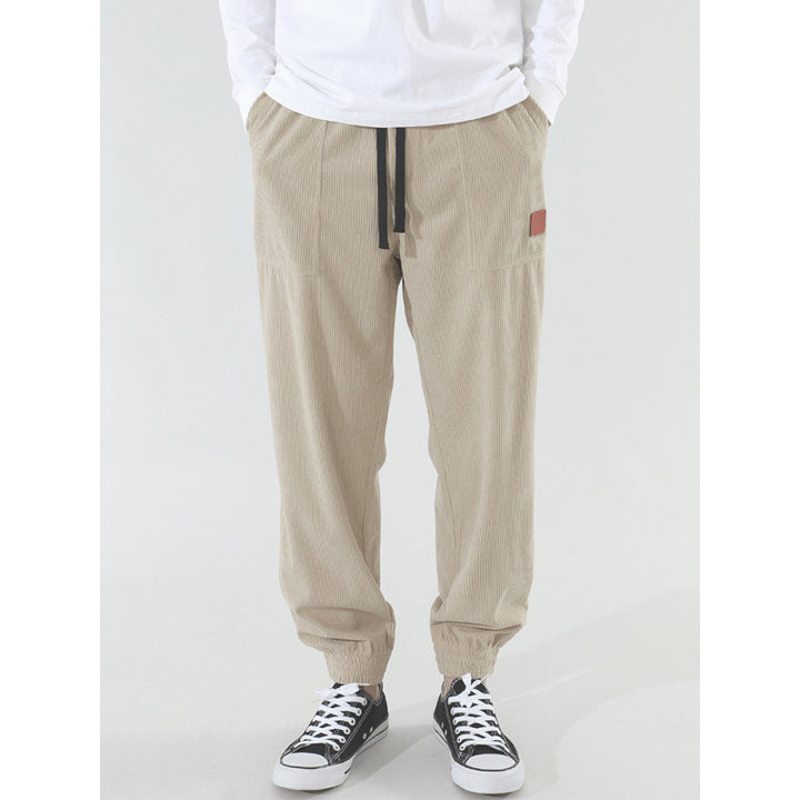Comfortable casual pants for men with elastic waistband and relaxed fit Lune London