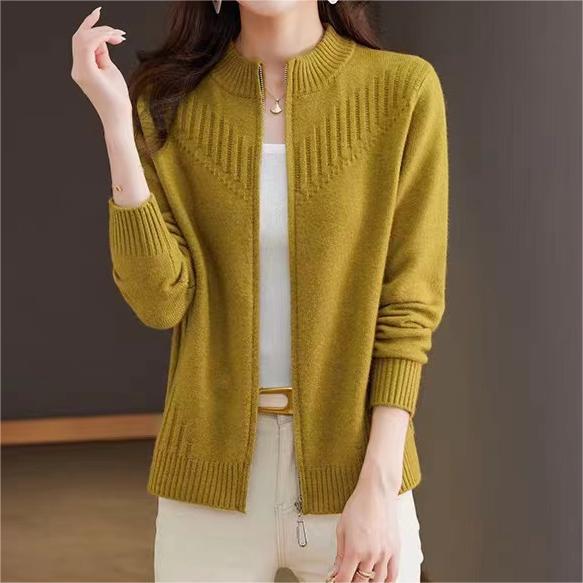 Ladies cardigan with high collar Lune London