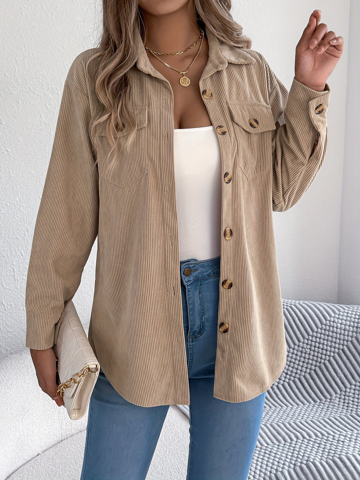 Casual corduroy jacket for women with practical pockets and stylish buttons Lune London