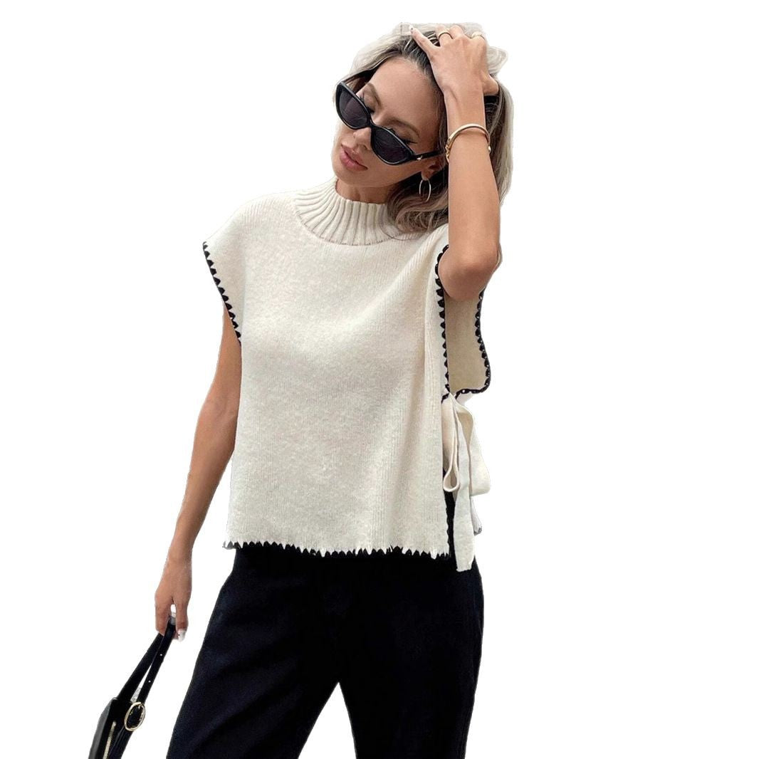 Knit top for women with unique cutouts and a playful knot Lune London