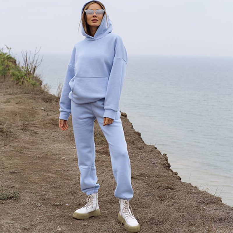 Women's tracksuit set with oversized cut and practical pockets Lune London