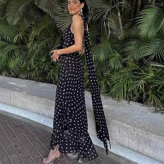 Summer dress for women with a playful polka dot design and a refined gathered hem Lune London