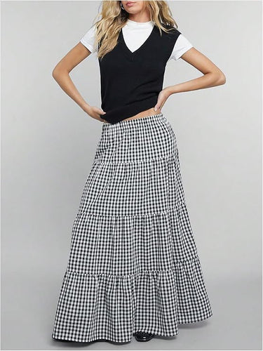 Ladies Maxi Skirt with Sophisticated Checkered Pattern Lune London