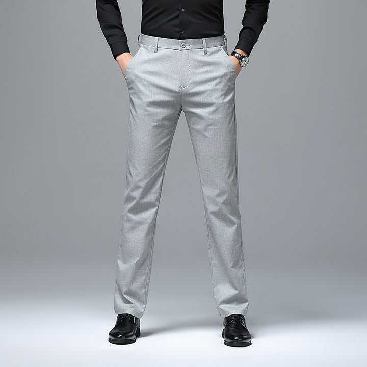 Elegant and comfortable chino pants for men with a modern cut Lune London