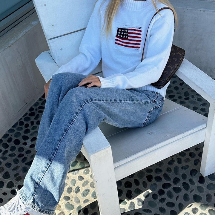 Casual pullover for women with creative flag pattern and soft knit Lune London