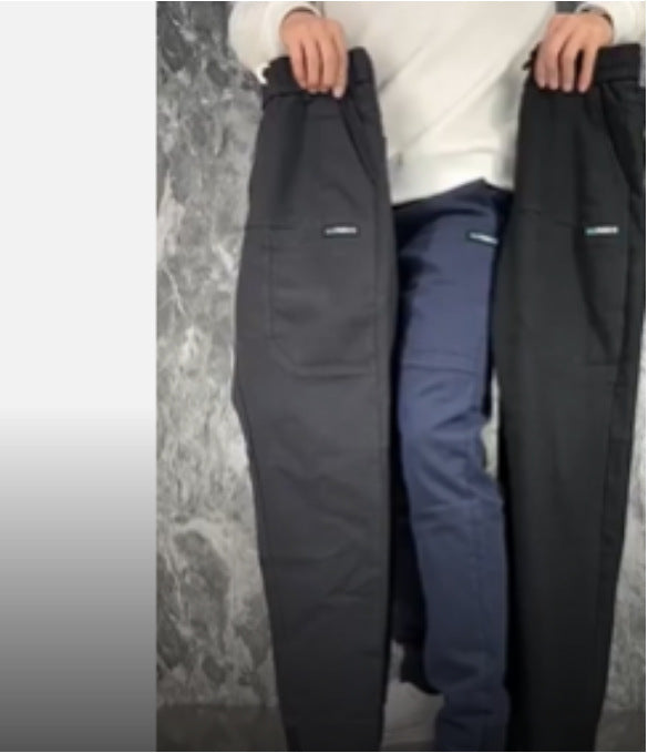 Leisure pants for men with practical pockets and elastic waistband Lune London