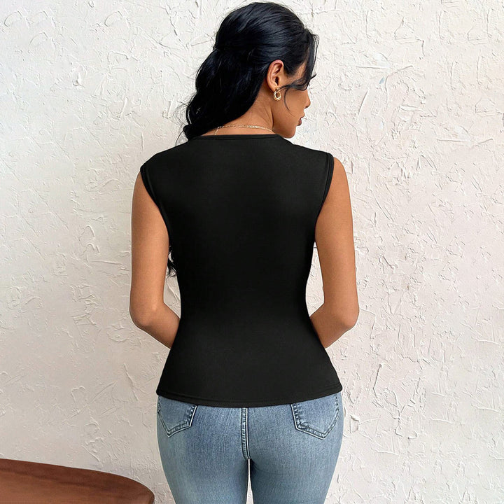Asymmetrical top for women with elegant draping and trendy cut Chic & Stil