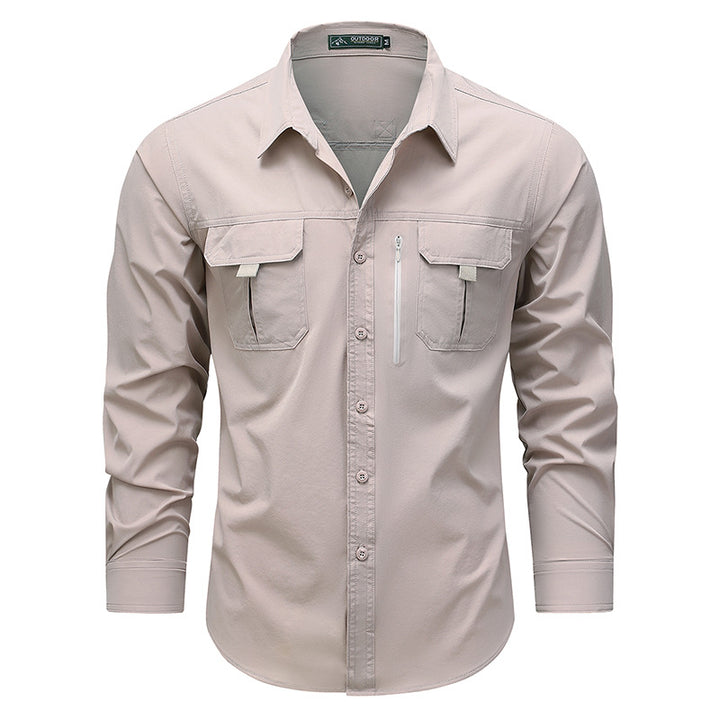 Practical outdoor shirt for men with versatile pockets Lune London