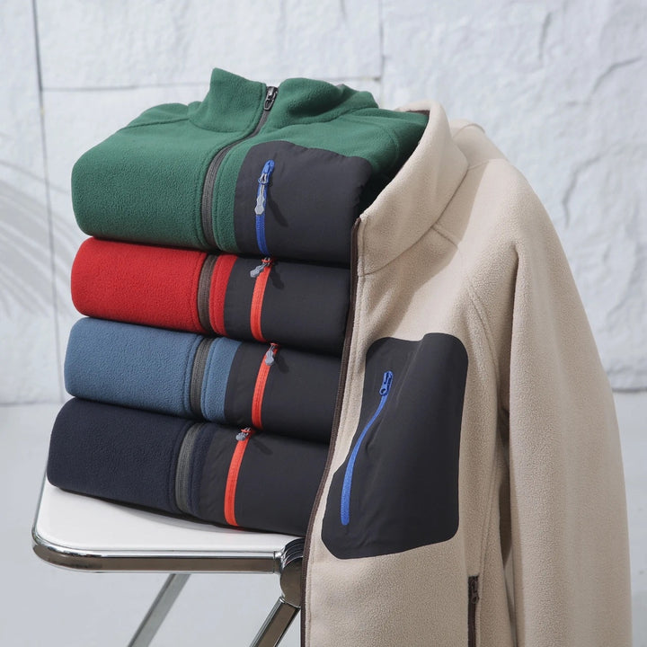 Veste en polaire pour femmes avec poches fonctionnelles et col montant Chic & Stil