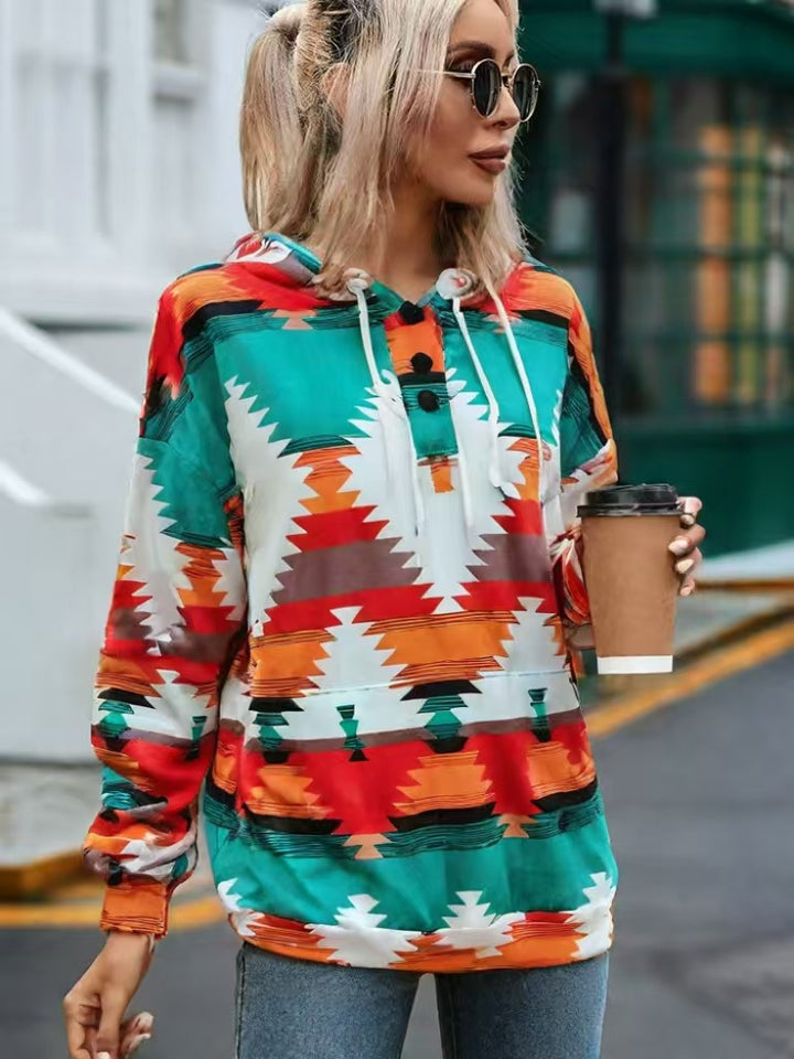 Hooded sweatshirt for women with a creative color pattern and practical buttons Lune London