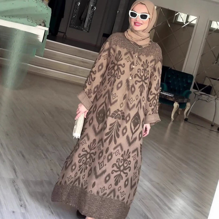 Women's Maxi Dress with fine Chic pattern and Style