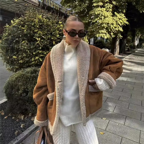 Women cozy transition jacket with soft lining and stylish lapel Lune London