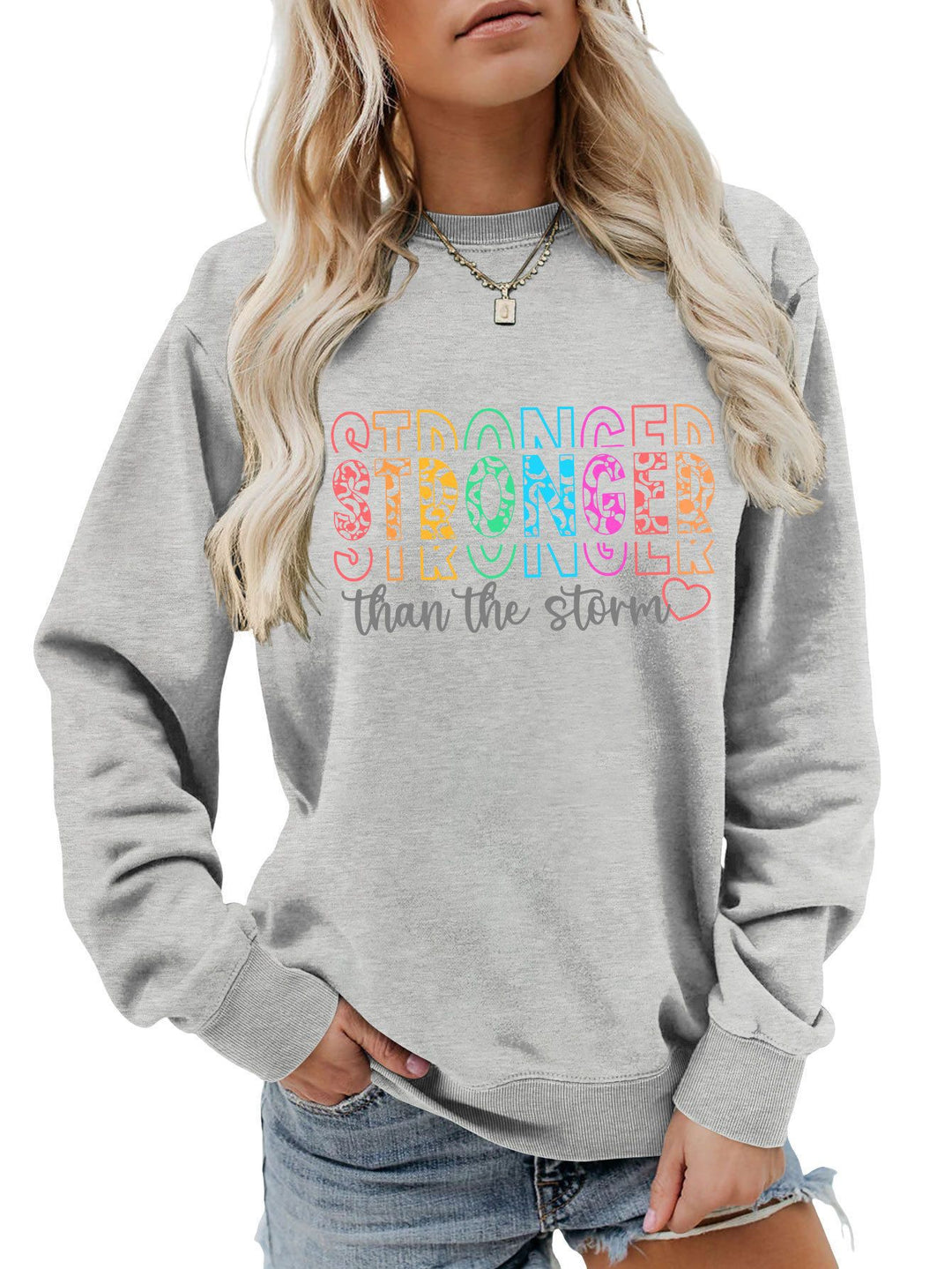 Sweat-shirt pour femmes avec lettrage motivant et coupe décontractée Chic & Stil