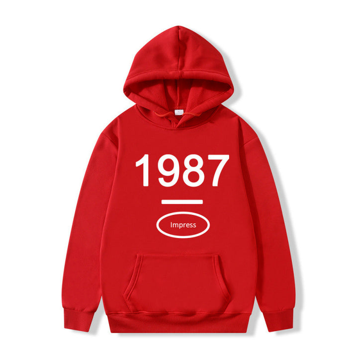 Women's hooded sweatshirt with practical kangaroo pocket design Lune London