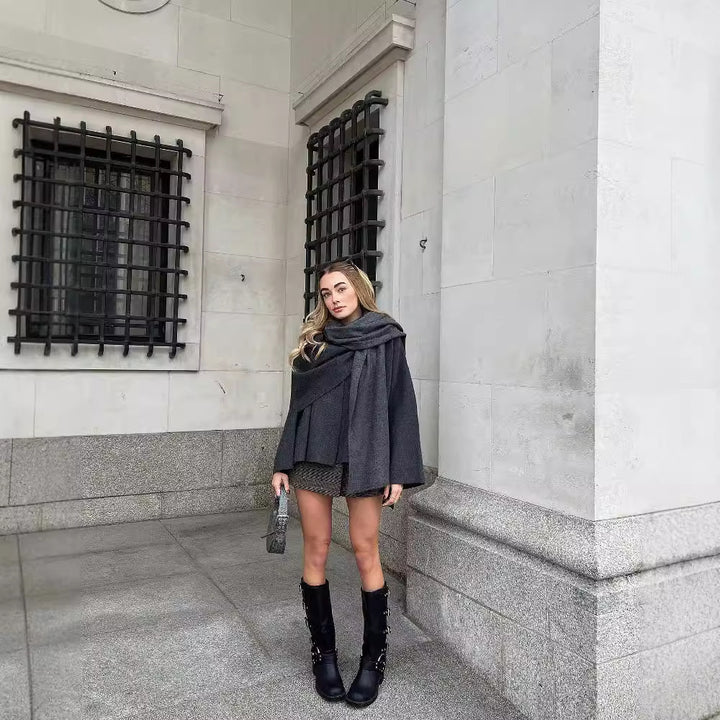 Manteau sur mesure pour femmes avec col montant Chic & Stil