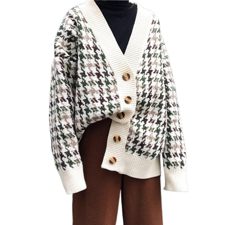Women's knitted jacket with a modern design in houndstooth Lune London