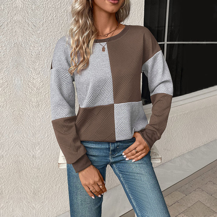 Fashionable women's sweater with geometric design and long sleeves Lune London