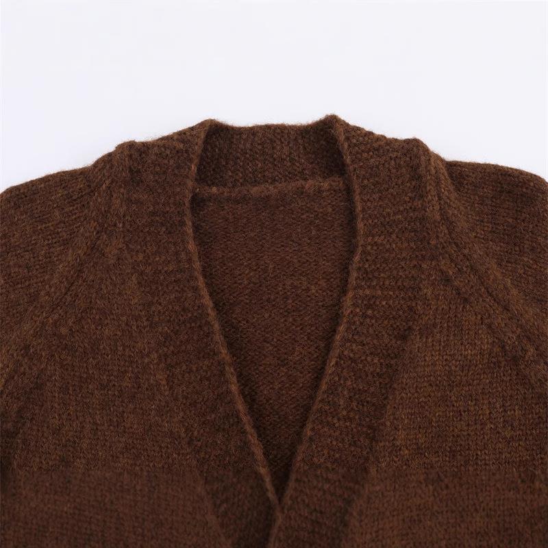 Ladies Long Cardigan with elegant button placket and soft fluid material Lune London