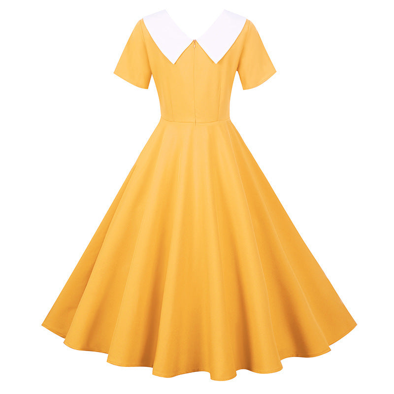 Robe Swing rétro pour femmes avec col élégant et jupe évasée Chic & Stil