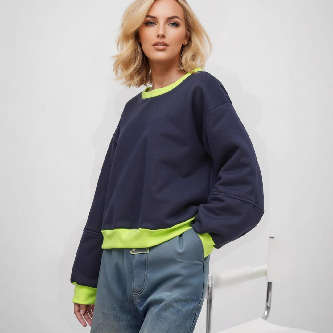 Sweatshirt décontracté pour femme avec des poignets contrastants et une coupe moderne Chic & Stil