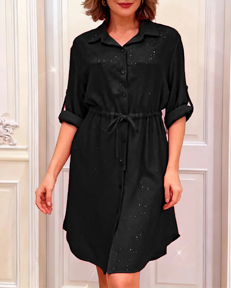 Robe chemise pour femmes avec cordon de taille et accents scintillants Chic & Stil