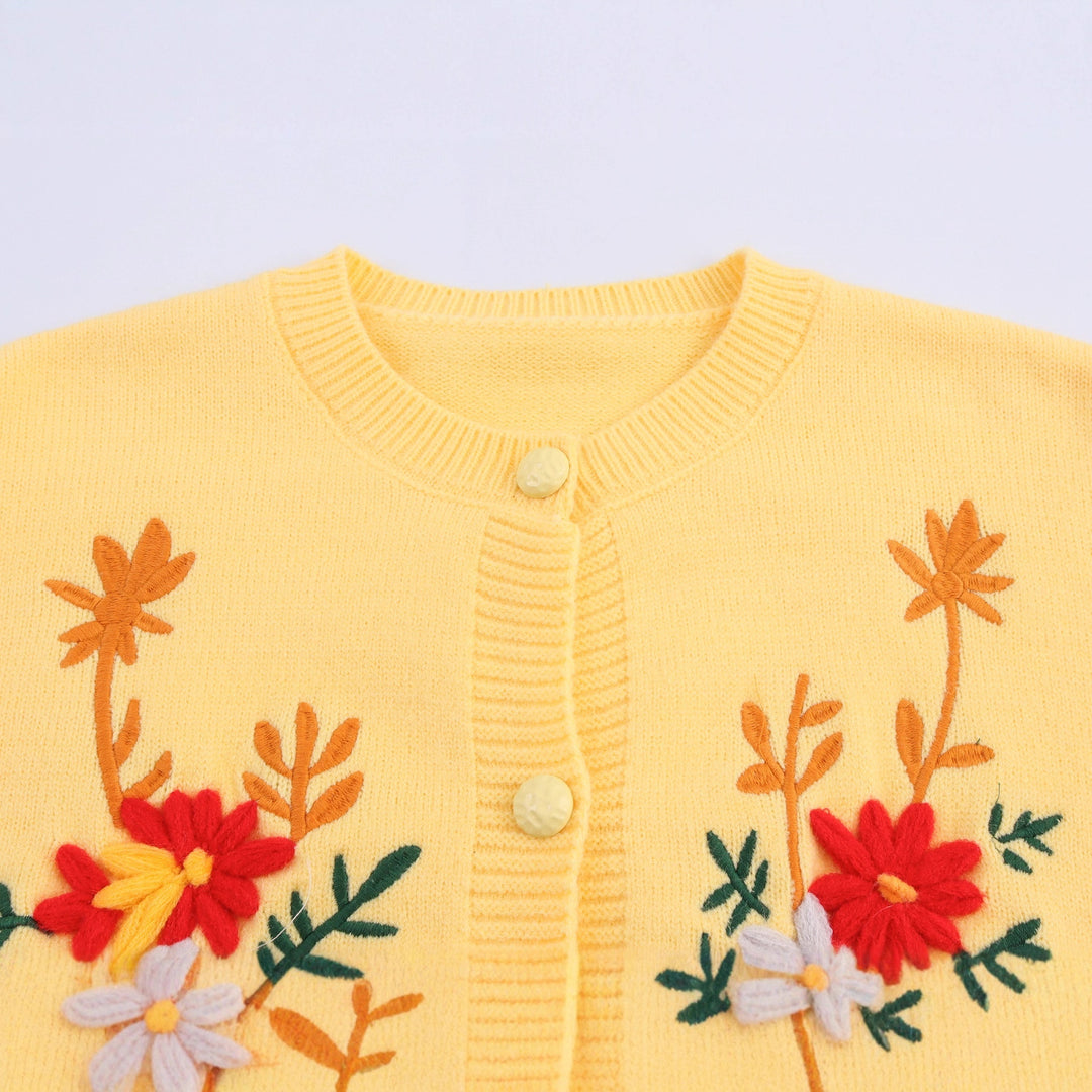 Knitted jacket for women with embroidered floral design and button closure Lune London