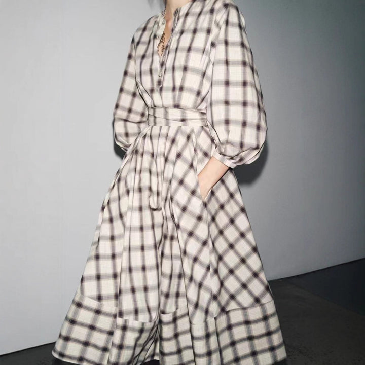 Robe maxi à carreaux pour femmes avec ceinture Chic & Stil