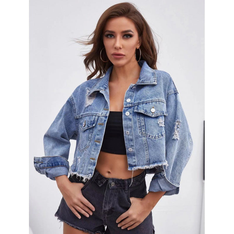Veste en jean pour femmes avec des détails usés et stylés Chic & Stil