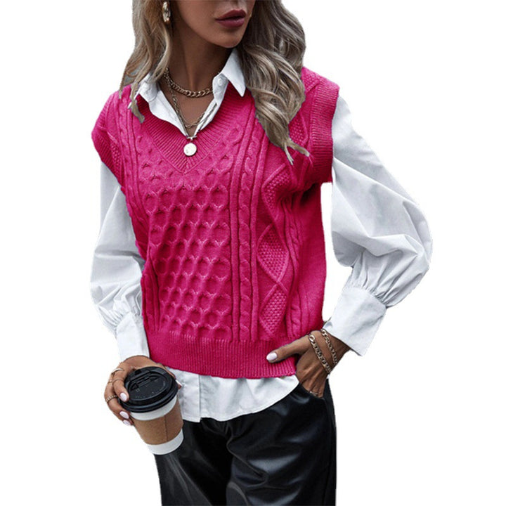Knitted vest for women with an elegant twisted pattern Lune London