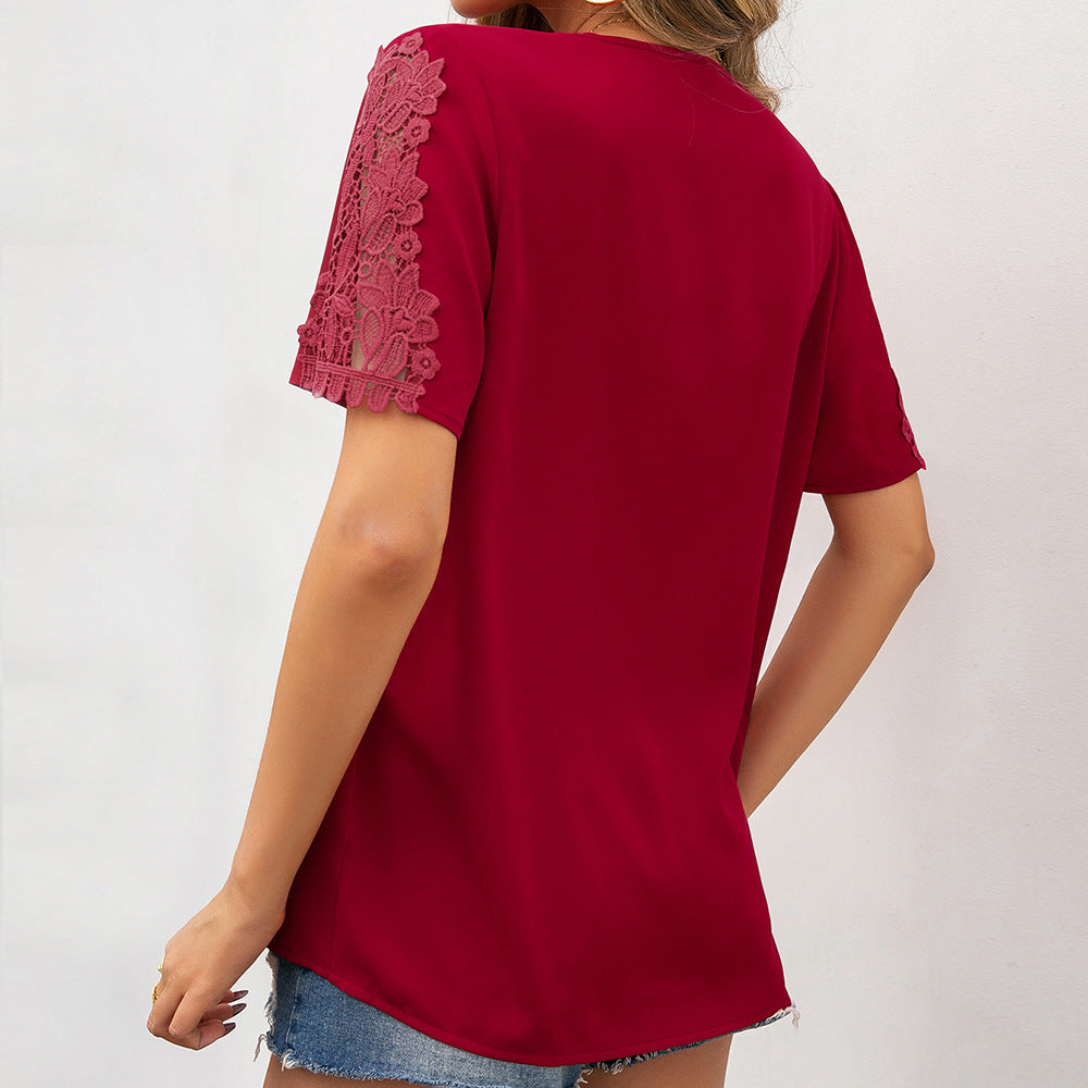 Blouse woman with lace accents and V-neck Lune London